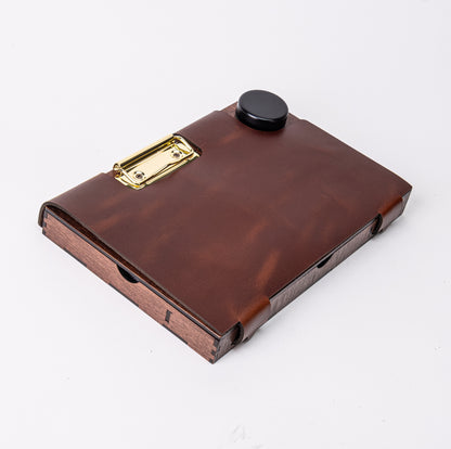 Le Cabinet - Watercolor Clip-Box