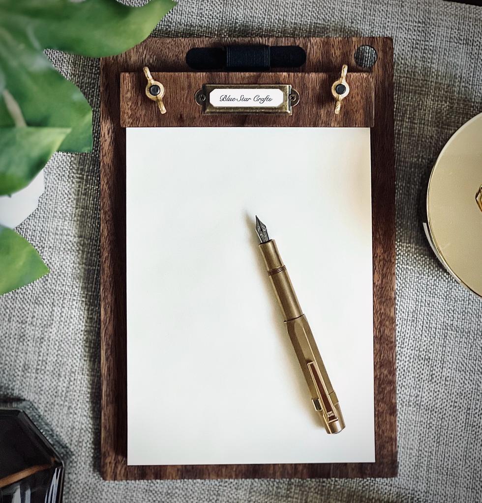 Simple Notepad Holder