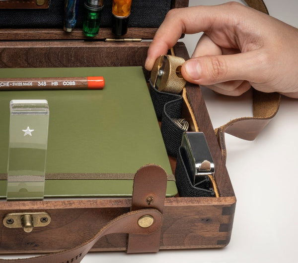 Xplorer A5 Wood Briefcase